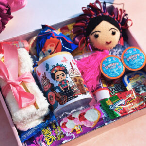 Frida Kahlo lover Gift - Cafecito y Pan Dulce - Frida Kahlo Gift Box - Frida Gift for Her - Conchitas Mug, Birthday Gift for Her - La Frida